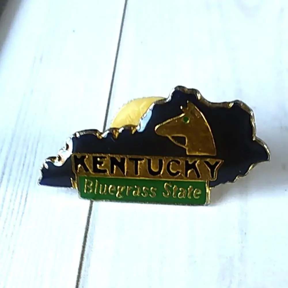 Kentucky State Shaped Horse Pin Souvenir Travel Hat Lapel Collectible